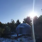 Podniebny Glamping * בורסק