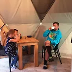 אוהל מפואר Podniebny Glamping *