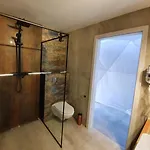 Podniebny Glamping * בורסק