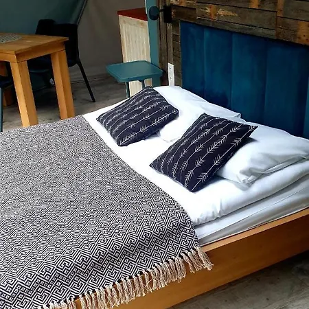 Podniebny Glamping