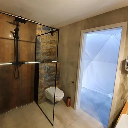 Podniebny Glamping * Borsk