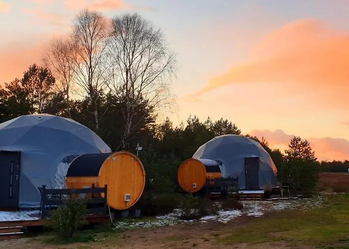 Glamping Podniebny Glamping Borsk
