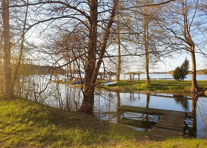 Podniebny Glamping بورسك