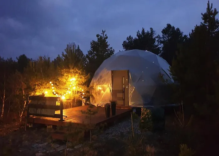 Podniebny Glamping Lyxtält Borsk
