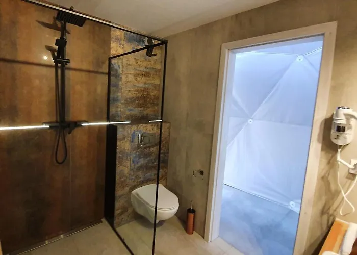 Podniebny Glamping * Borsk